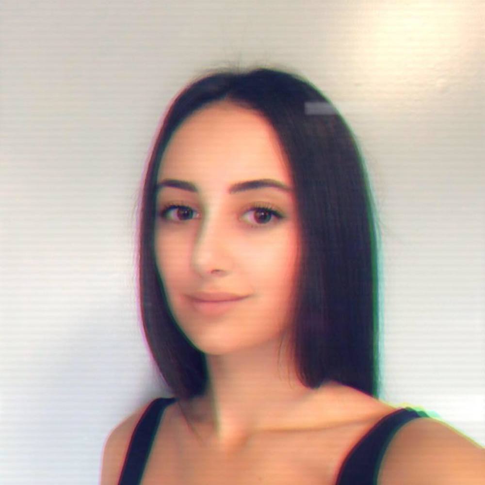 Meet your Posher, Isabella